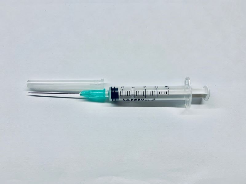 Anats S.A.. SYRINGE 2,5 CC WITH NEEDLE 21G X1 1/2 SAFETY